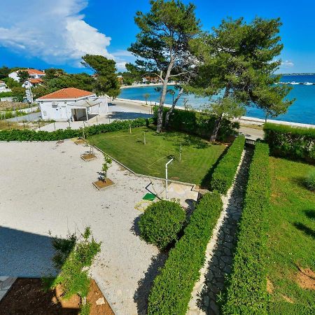 Apartments In House Liveric, In Vir At The Beach Luaran gambar