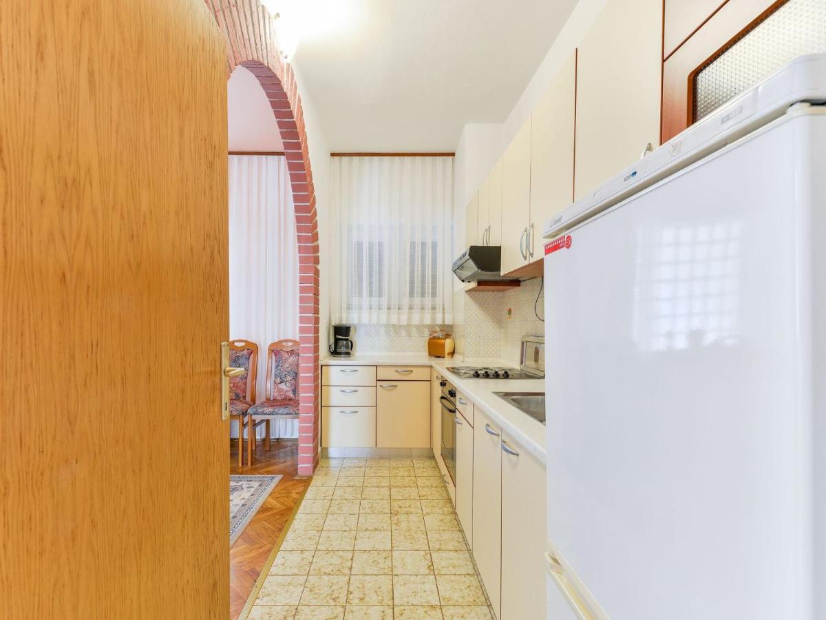 Apartments In House Liveric, In Vir At The Beach Luaran gambar