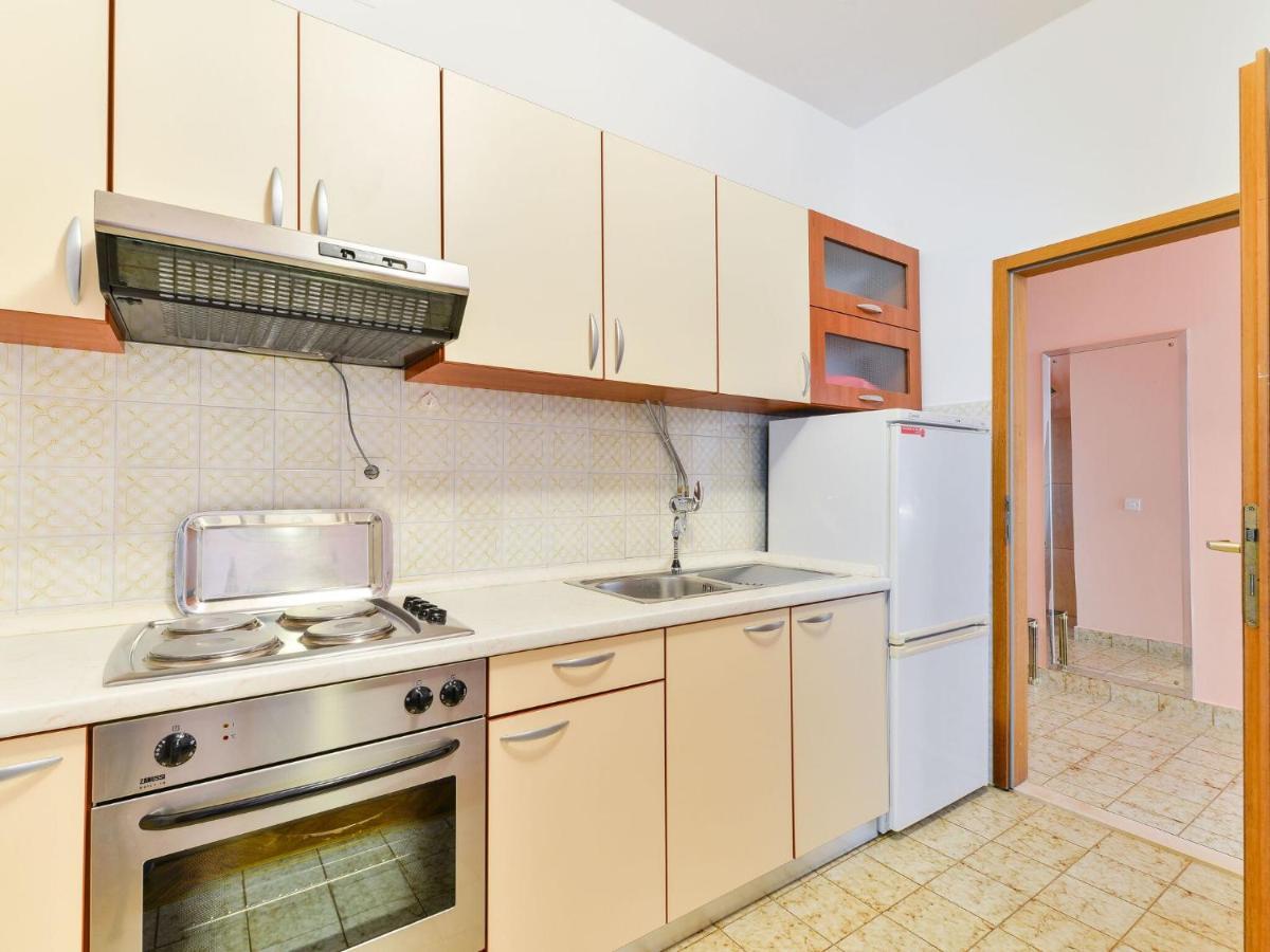 Apartments In House Liveric, In Vir At The Beach Luaran gambar